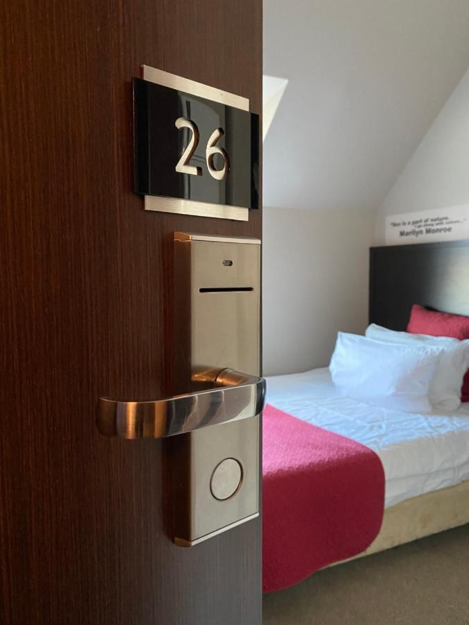 Comm Airport 3* Poznan